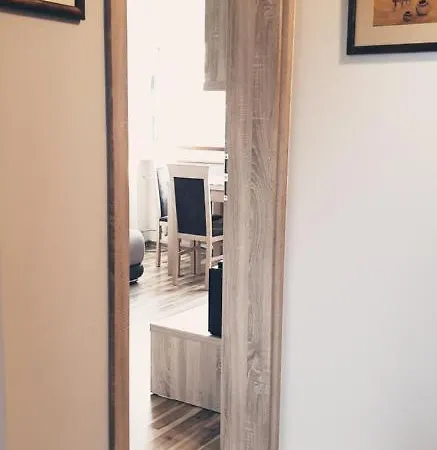 Wici 2 Teofilow Wodny Raj 아파트 우치